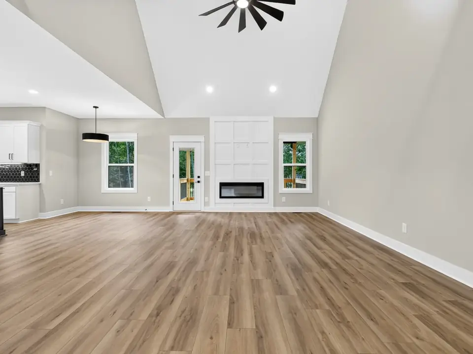 4009 Sadie Grace Wy great room
