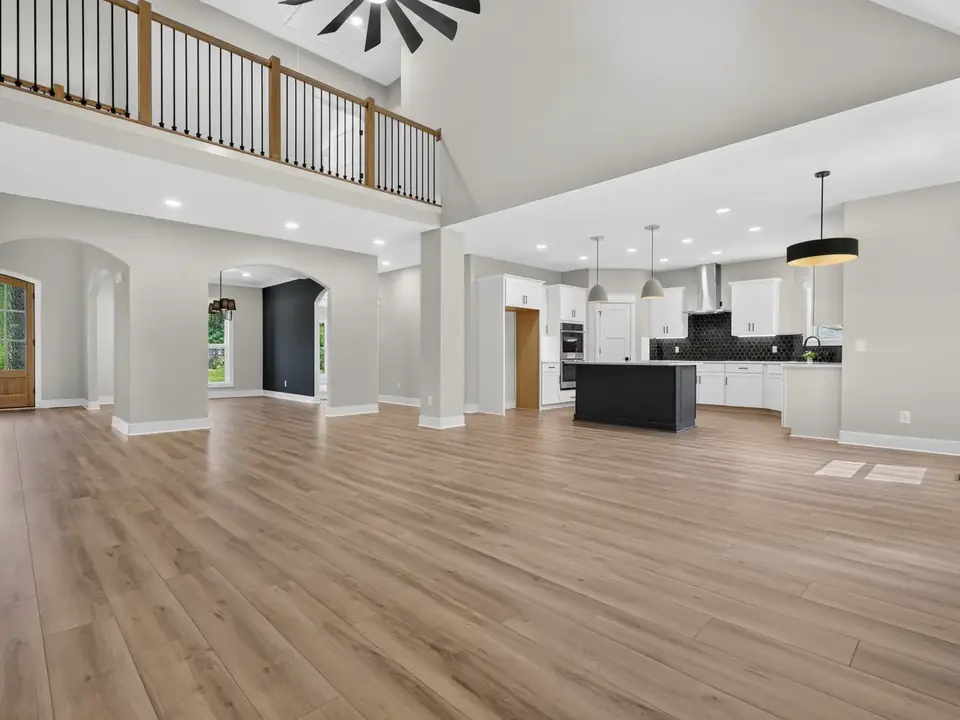 4009 Sadie Grace Wy open floor plan